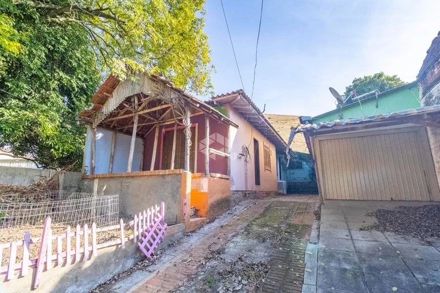 Foto 1 de Casa com 4 Quartos à venda, 100m² em Morro Santana, Porto Alegre