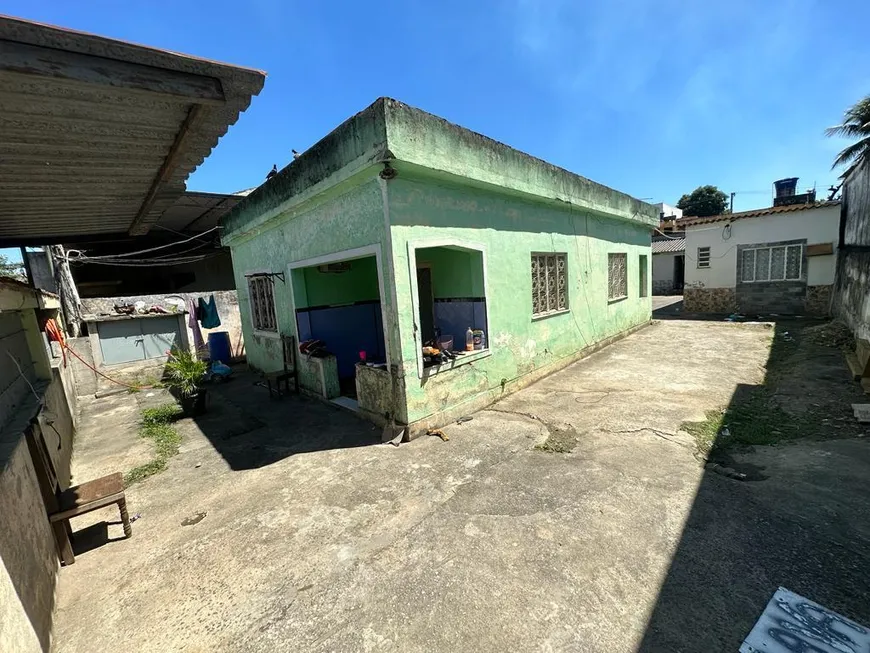 Foto 1 de Casa com 4 Quartos à venda, 300m² em Jardim Iguaçu, Nova Iguaçu