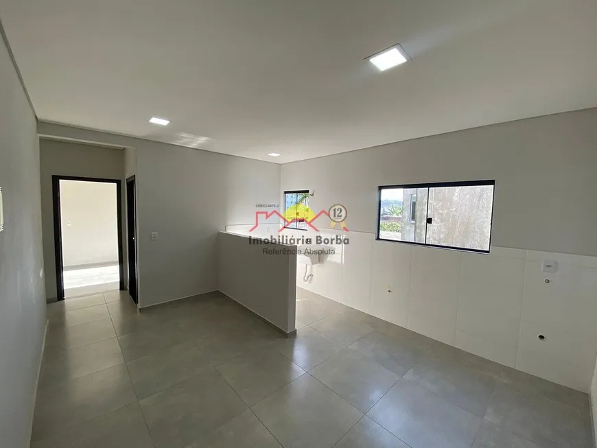 Foto 1 de Apartamento com 1 Quarto para alugar, 45m² em Paranaguamirim, Joinville