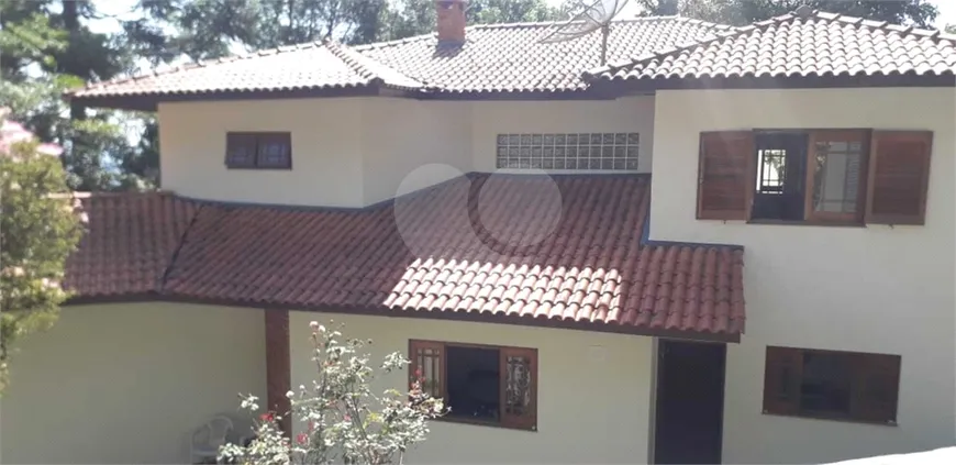 Foto 1 de Casa de Condomínio com 3 Quartos à venda, 250m² em Serra da Cantareira, Mairiporã