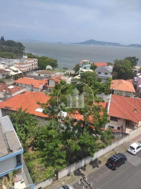 Foto 1 de Lote/Terreno à venda, 360m² em Bom Abrigo, Florianópolis