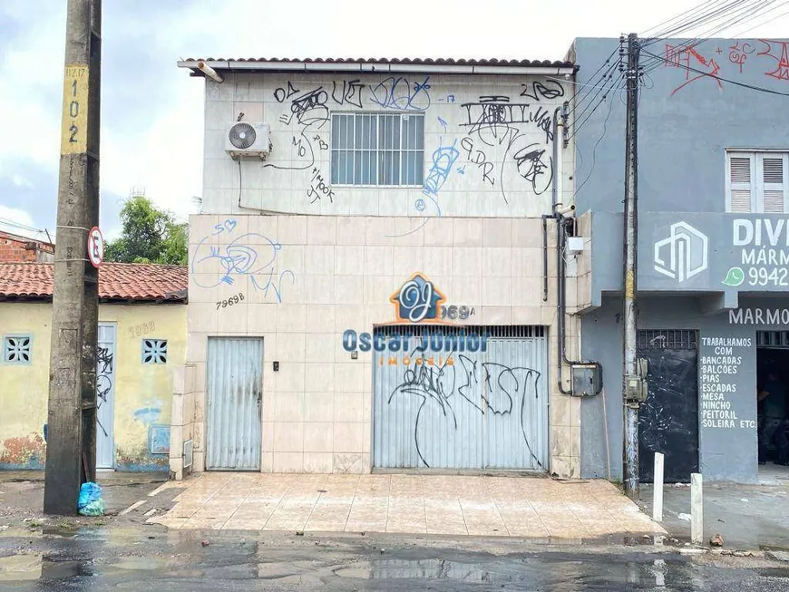 Foto 1 de Galpão/Depósito/Armazém à venda, 192m² em Itaperi, Fortaleza