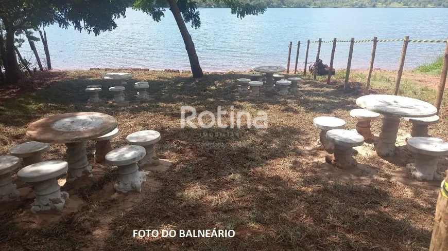 Foto 1 de Fazenda/Sítio à venda, 1350m² em Area Rural de Uberlandia, Uberlândia