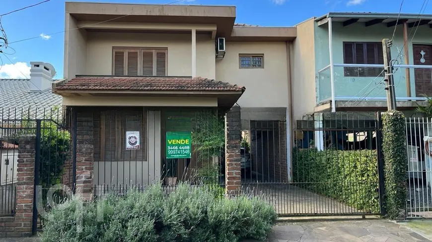 Foto 1 de Casa com 3 Quartos à venda, 70m² em Harmonia, Canoas