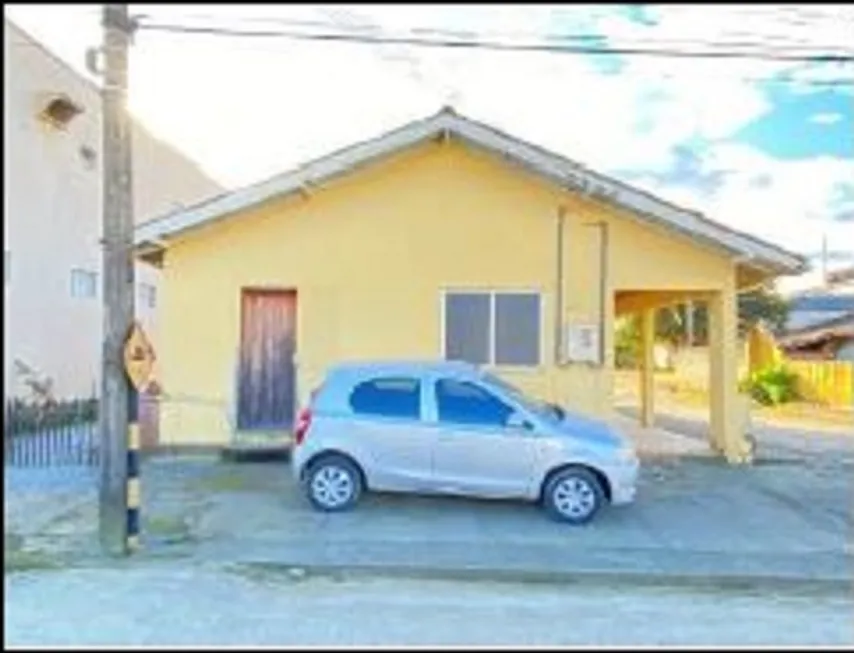 Foto 1 de Casa com 3 Quartos à venda, 637m² em Centro, Armazém