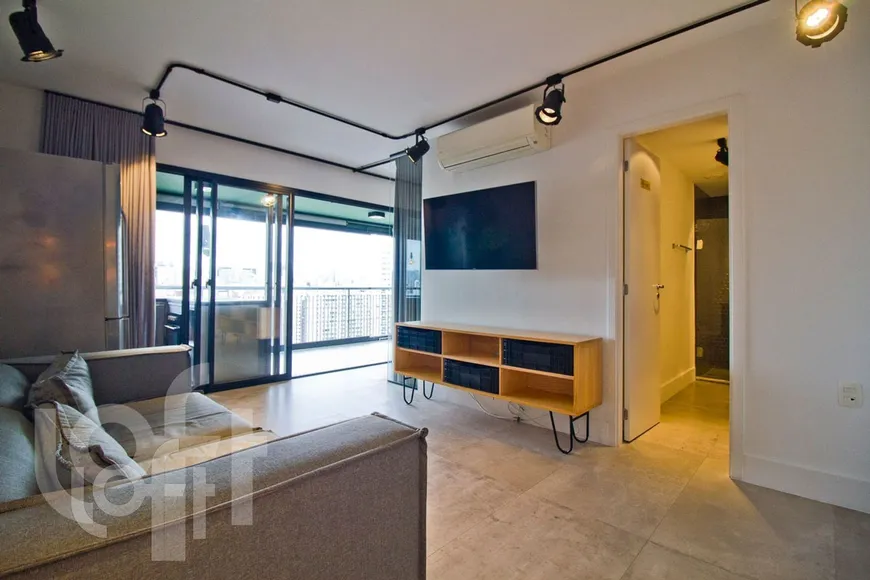 Foto 1 de Apartamento com 1 Quarto à venda, 50m² em República, São Paulo