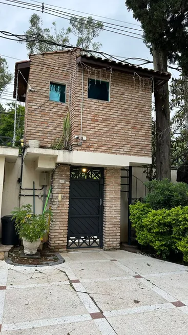 Foto 1 de Casa com 3 Quartos à venda, 127m² em Horto Florestal, São Paulo