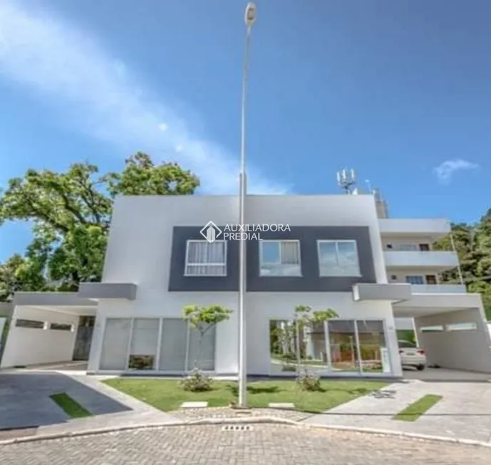 Foto 1 de Casa de Condomínio com 3 Quartos à venda, 142m² em Barra, Balneário Camboriú