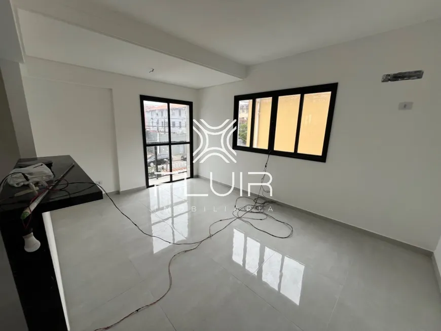 Foto 1 de Casa com 2 Quartos à venda, 98m² em Macuco, Santos