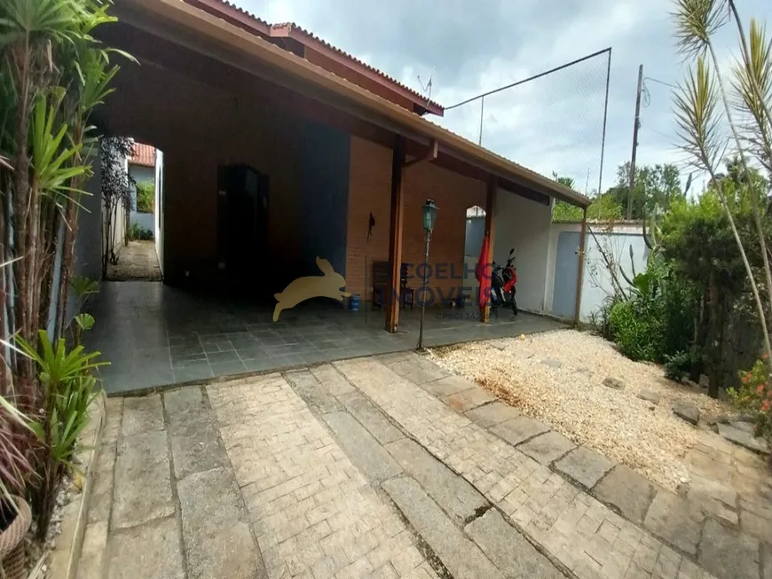 Foto 1 de Casa com 5 Quartos à venda, 260m² em Itaguá, Ubatuba