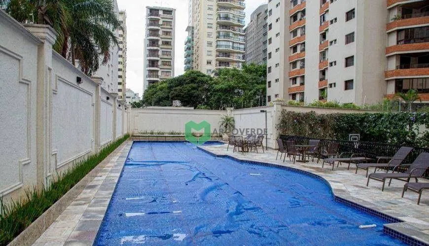 Foto 1 de Apartamento com 4 Quartos à venda, 250m² em Perdizes, São Paulo