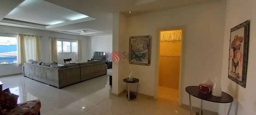 Foto 1 de Sobrado com 4 Quartos para venda ou aluguel, 402m² em Vila Matilde, São Paulo