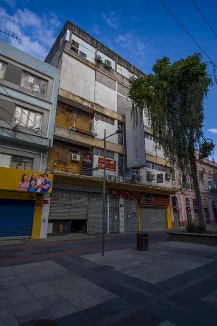 Foto 1 de Sala Comercial para alugar, 27m² em Centro, Pelotas