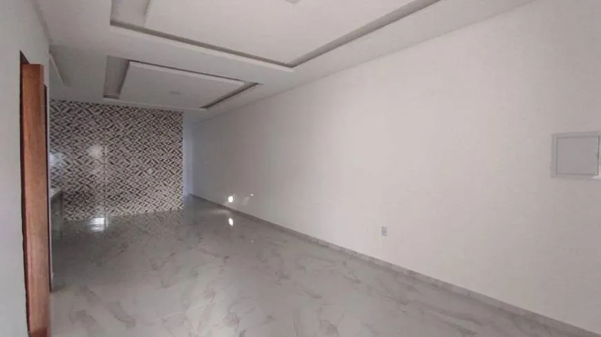 Foto 1 de Casa com 3 Quartos à venda, 85m² em Ipitanga, Lauro de Freitas