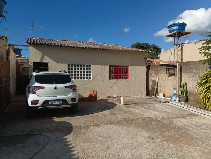 Foto 1 de Casa de Condomínio com 2 Quartos à venda, 400m² em Ponte Alta Norte, Brasília