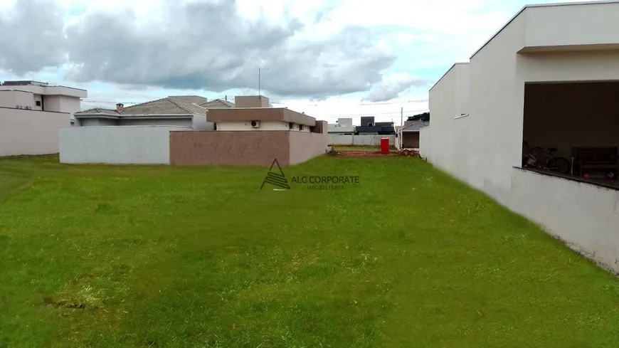 Foto 1 de Lote/Terreno à venda, 300m² em Cascata, Paulínia