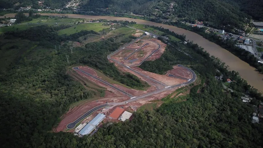 Foto 1 de Lote/Terreno à venda em Ponta Aguda, Blumenau