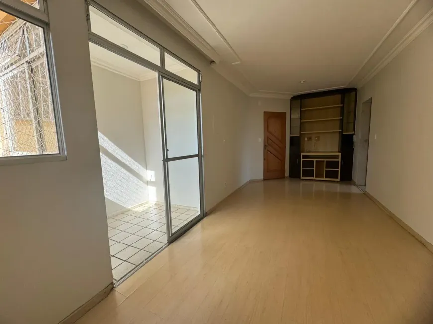 Foto 1 de Apartamento com 3 Quartos para alugar, 72m² em Camargos, Belo Horizonte