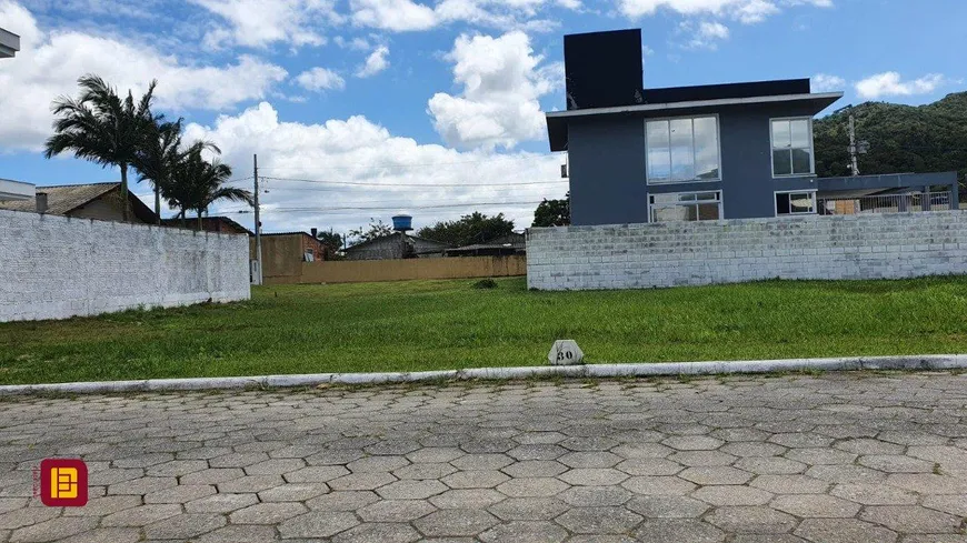 Foto 1 de Lote/Terreno à venda, 360m² em Vargem Grande, Florianópolis