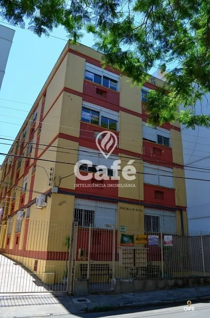 Foto 1 de Apartamento com 4 Quartos para venda ou aluguel, 116m² em Nossa Senhora de Fátima, Santa Maria