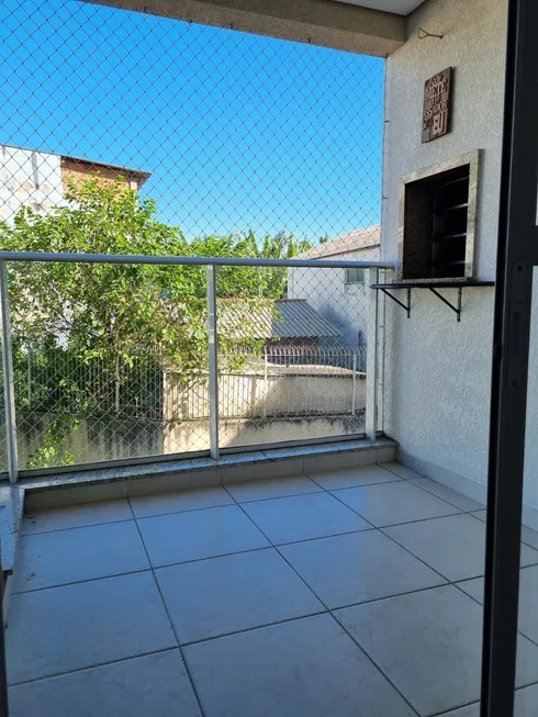 Foto 1 de Apartamento com 3 Quartos à venda, 81m² em Praia Comprida, São José