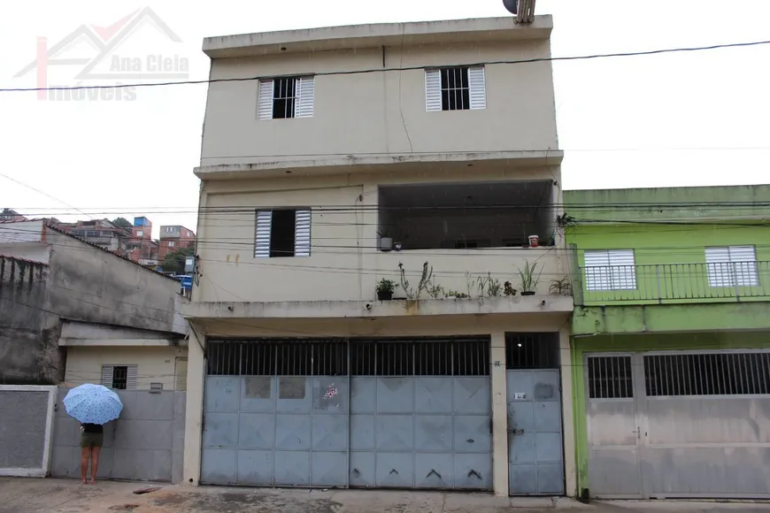 Foto 1 de Sobrado com 7 Quartos à venda, 240m² em Chácara Santana, São Paulo