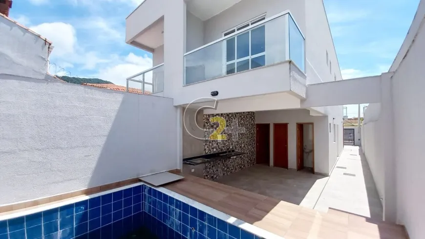 Foto 1 de Sobrado com 3 Quartos à venda, 140m² em Solemar, Praia Grande