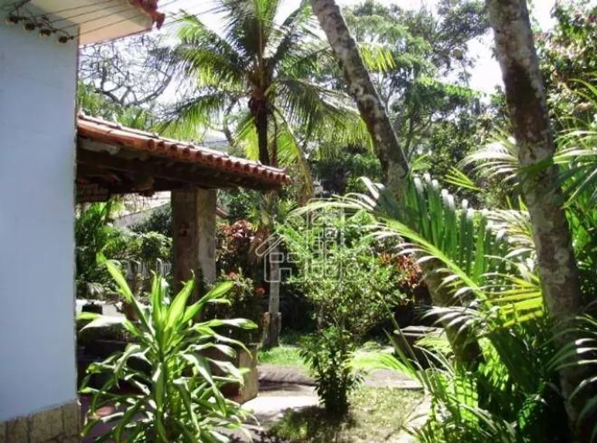 Foto 1 de Casa com 5 Quartos à venda, 230m² em Itacoatiara, Niterói