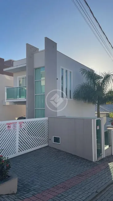 Foto 1 de Casa de Condomínio com 2 Quartos à venda, 101m² em Forquilhas, São José