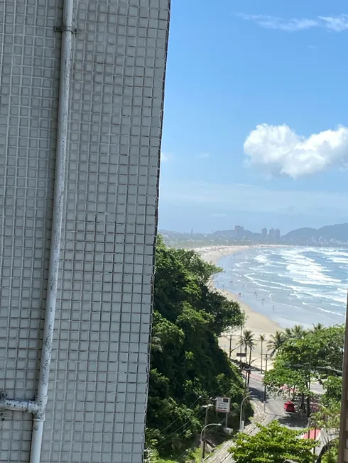 Foto 1 de Apartamento com 3 Quartos para alugar, 120m² em Pitangueiras, Guarujá