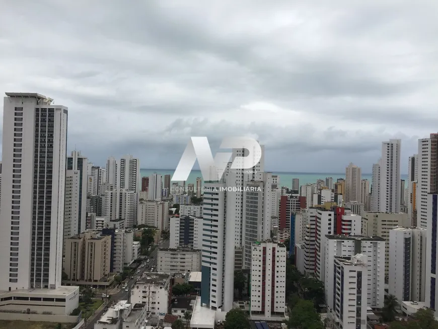 Foto 1 de Apartamento com 3 Quartos para alugar, 81m² em Boa Viagem, Recife