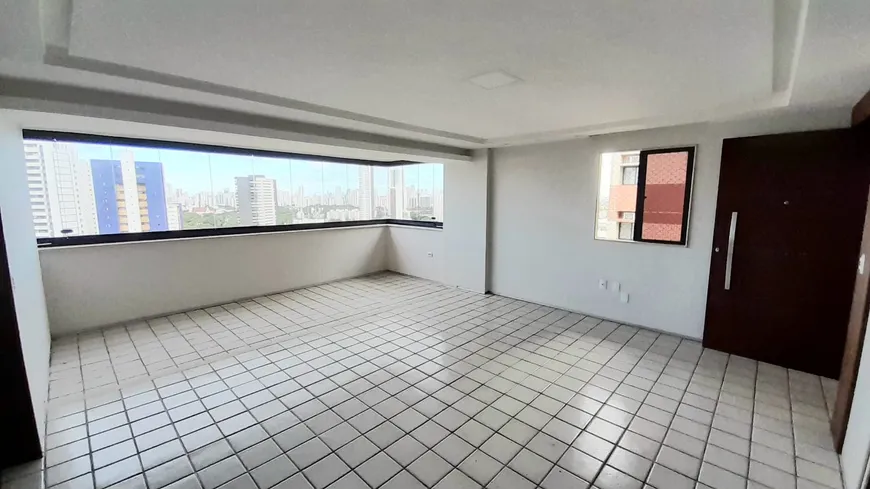 Foto 1 de Apartamento com 4 Quartos à venda, 177m² em Parnamirim, Recife