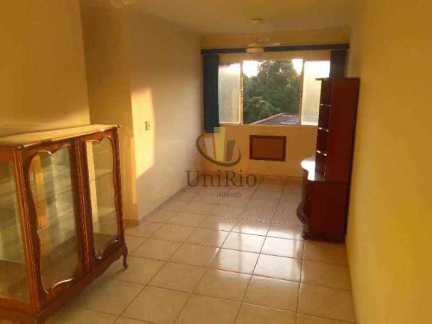 Foto 1 de Apartamento com 3 Quartos à venda, 57m² em Pechincha, Rio de Janeiro