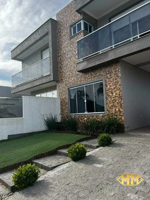 Foto 1 de Casa com 3 Quartos à venda, 197m² em Ingleses do Rio Vermelho, Florianópolis