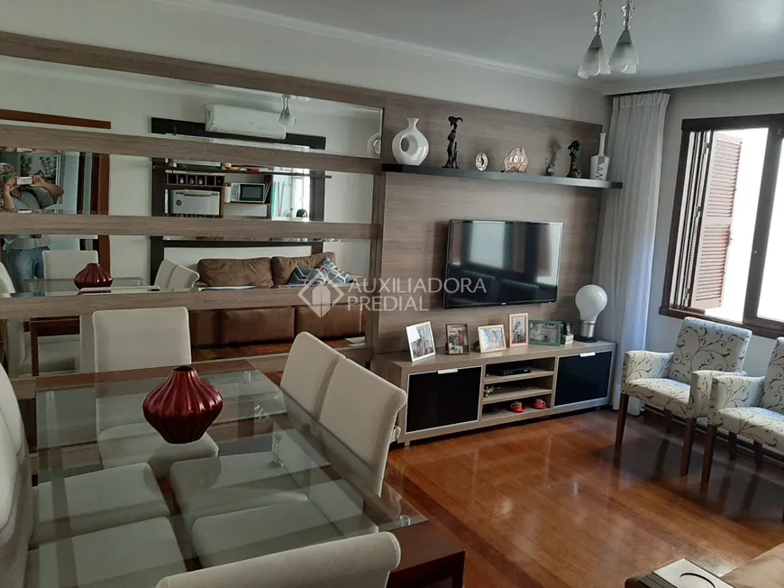 Foto 1 de Apartamento com 3 Quartos à venda, 89m² em Auxiliadora, Porto Alegre