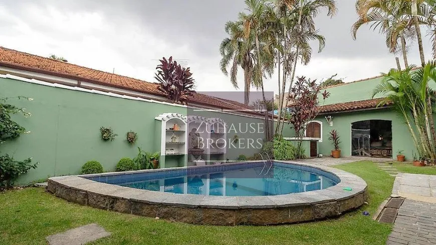 Foto 1 de Casa com 4 Quartos para alugar, 450m² em Granja Julieta, São Paulo