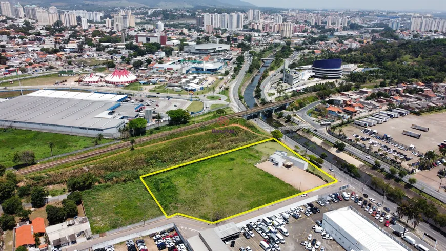 Foto 1 de Lote/Terreno à venda, 8299m² em Vila Rio Branco, Jundiaí