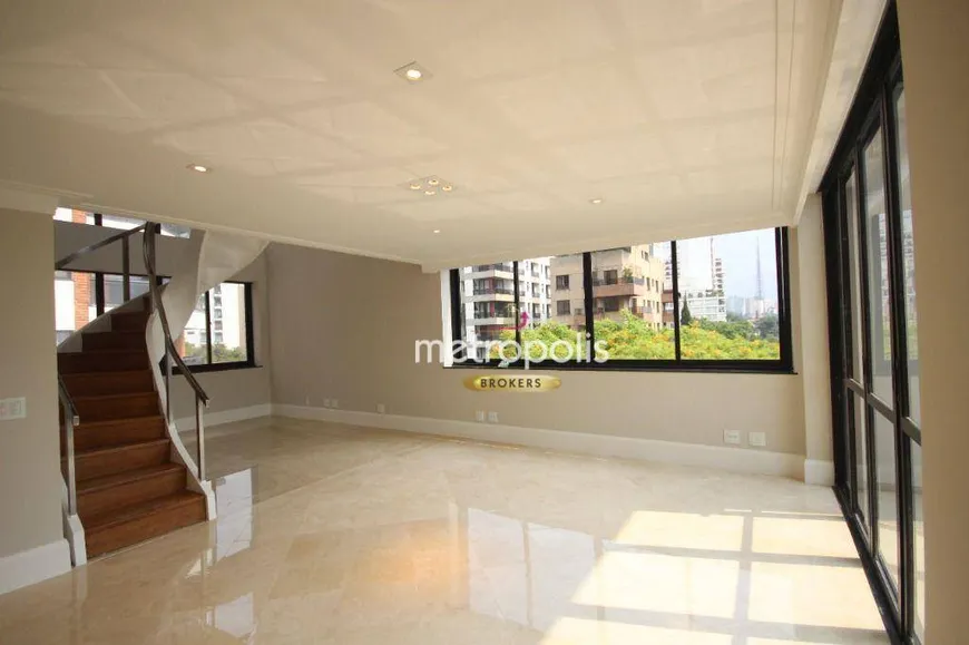 Foto 1 de Apartamento com 3 Quartos para venda ou aluguel, 285m² em Higienópolis, São Paulo