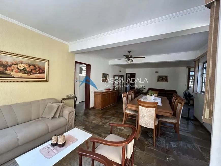 Foto 1 de Casa com 5 Quartos à venda, 436m² em Jardim Quarto Centenário, Campinas
