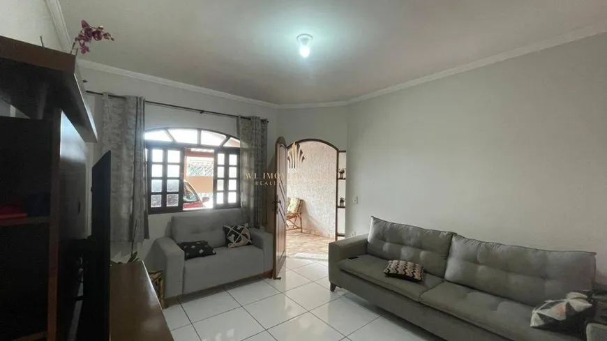 Foto 1 de Casa com 2 Quartos à venda, 110m² em Quiririm, Taubaté
