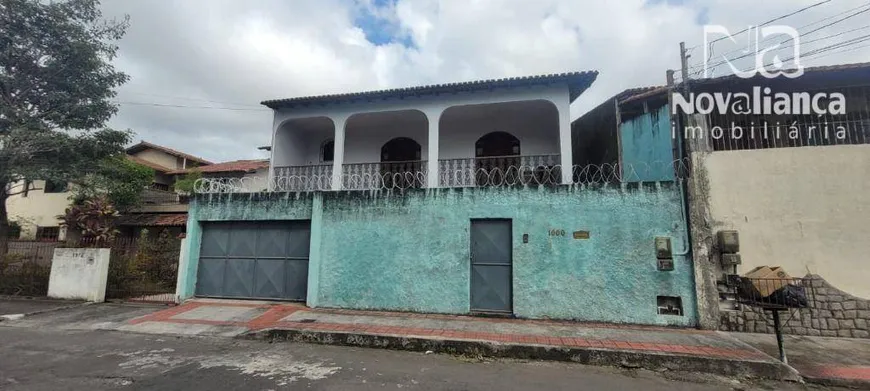 Foto 1 de Casa com 6 Quartos à venda, 300m² em Ilha dos Ayres, Vila Velha