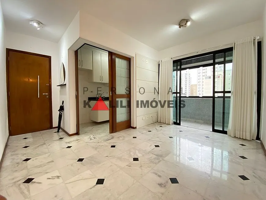 Foto 1 de Apartamento com 1 Quarto para alugar, 45m² em Moema, São Paulo