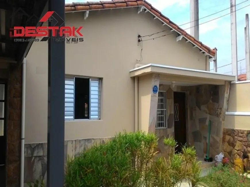 Foto 1 de Casa com 2 Quartos à venda, 300m² em Vila Manfredi, Jundiaí