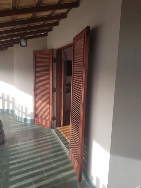 Foto 1 de Sobrado com 4 Quartos à venda, 209m² em Jardim América, Campinas