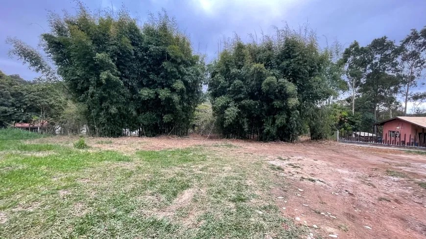 Foto 1 de Lote/Terreno à venda, 2047m² em Chácaras Catagua, Taubaté