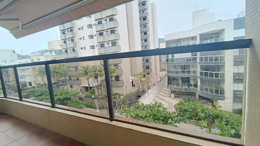 Foto 1 de Apartamento com 4 Quartos à venda, 160m² em Enseada, Guarujá