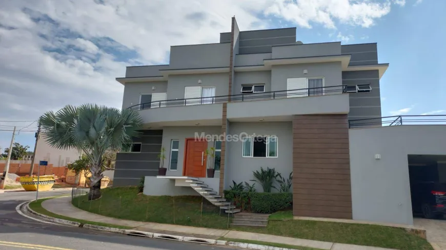 Foto 1 de Casa de Condomínio com 3 Quartos à venda, 302m² em Aparecidinha, Sorocaba