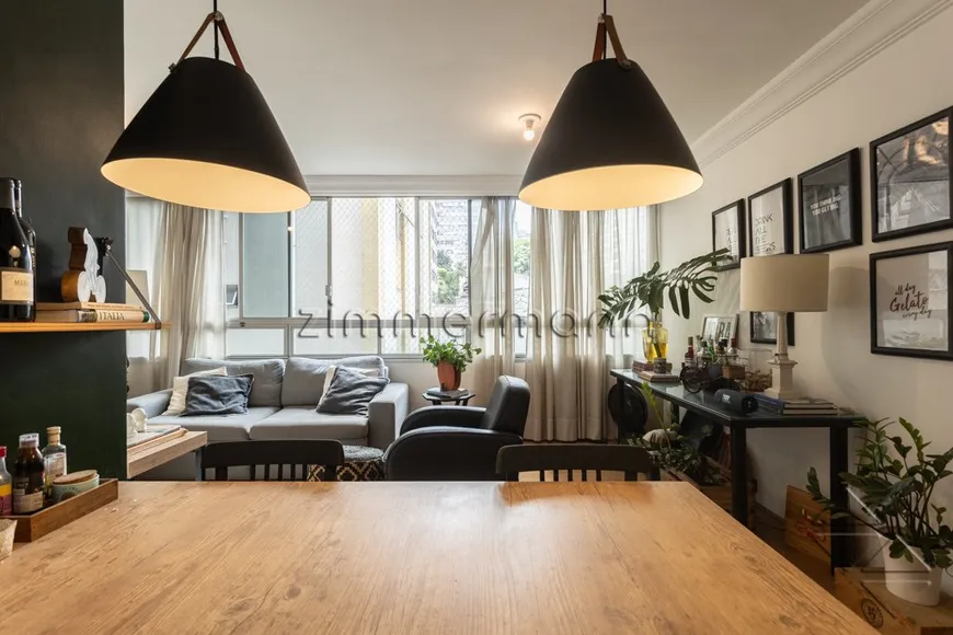 Foto 1 de Apartamento com 3 Quartos à venda, 101m² em Jardim América, São Paulo