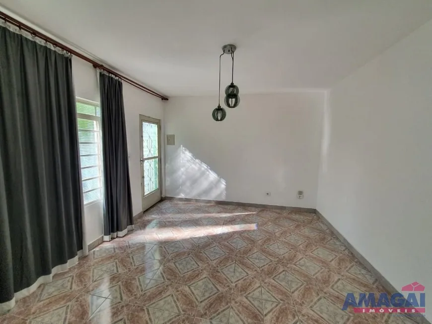 Foto 1 de Casa com 3 Quartos à venda, 120m² em Centro, Jacareí