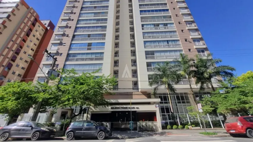 Foto 1 de Apartamento com 3 Quartos para alugar, 263m² em Centro, Joinville